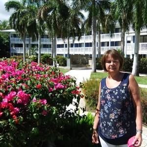 Meet your Posher, Lise